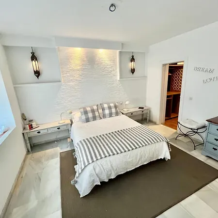 Apartment De Lujo En Centro Marbella